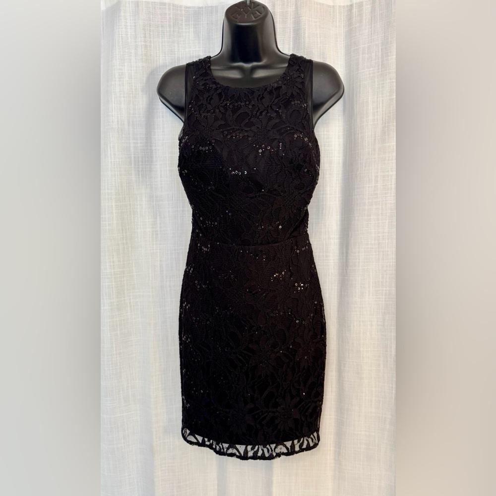 Black Lace Cocktail Dress